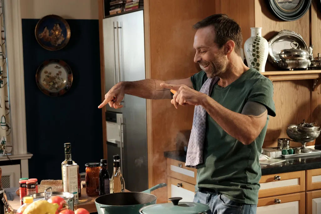 Фонове зображення Майже ідеальне кохання