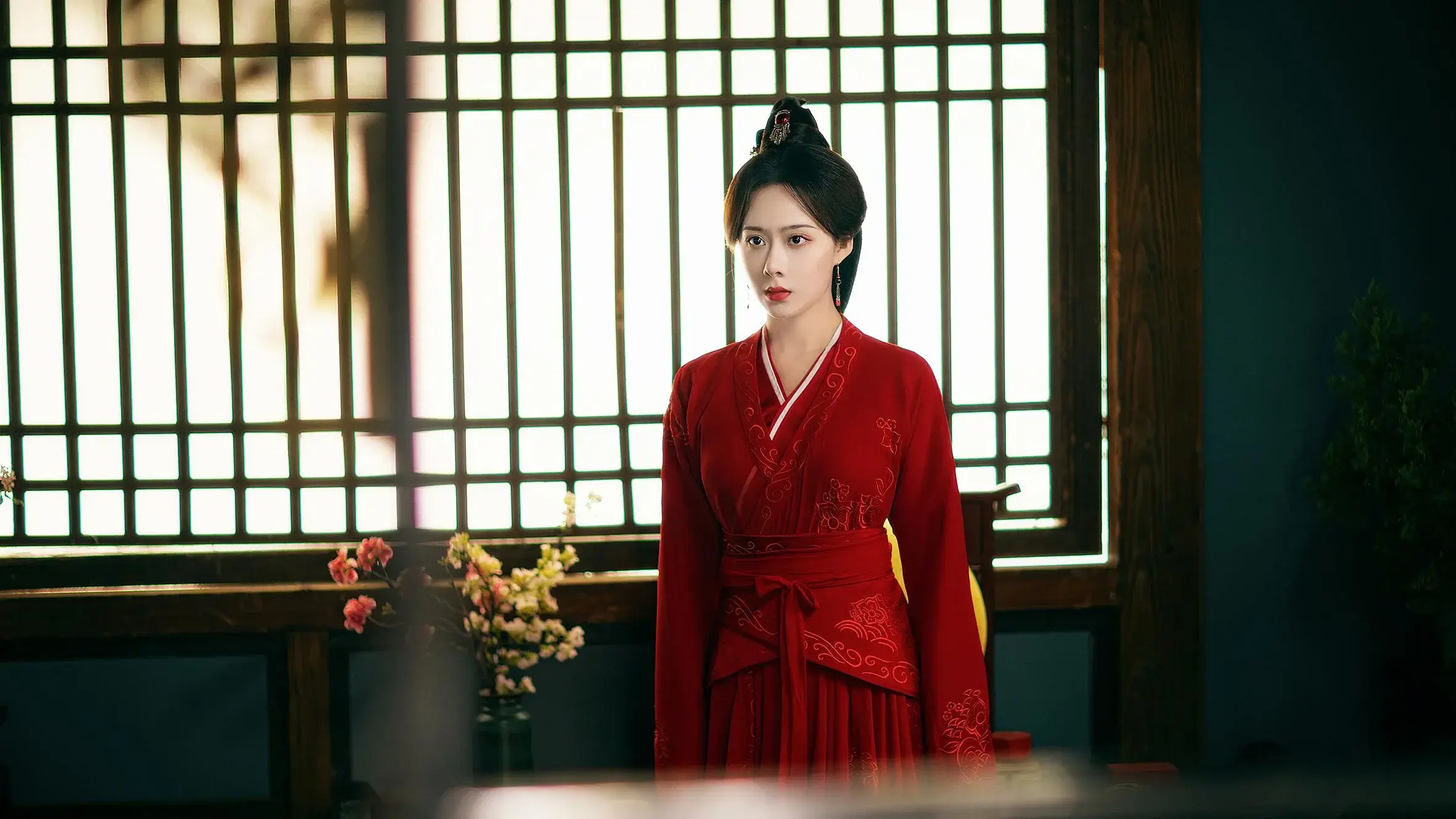 Фонове зображення Нова біографія Сі Ши