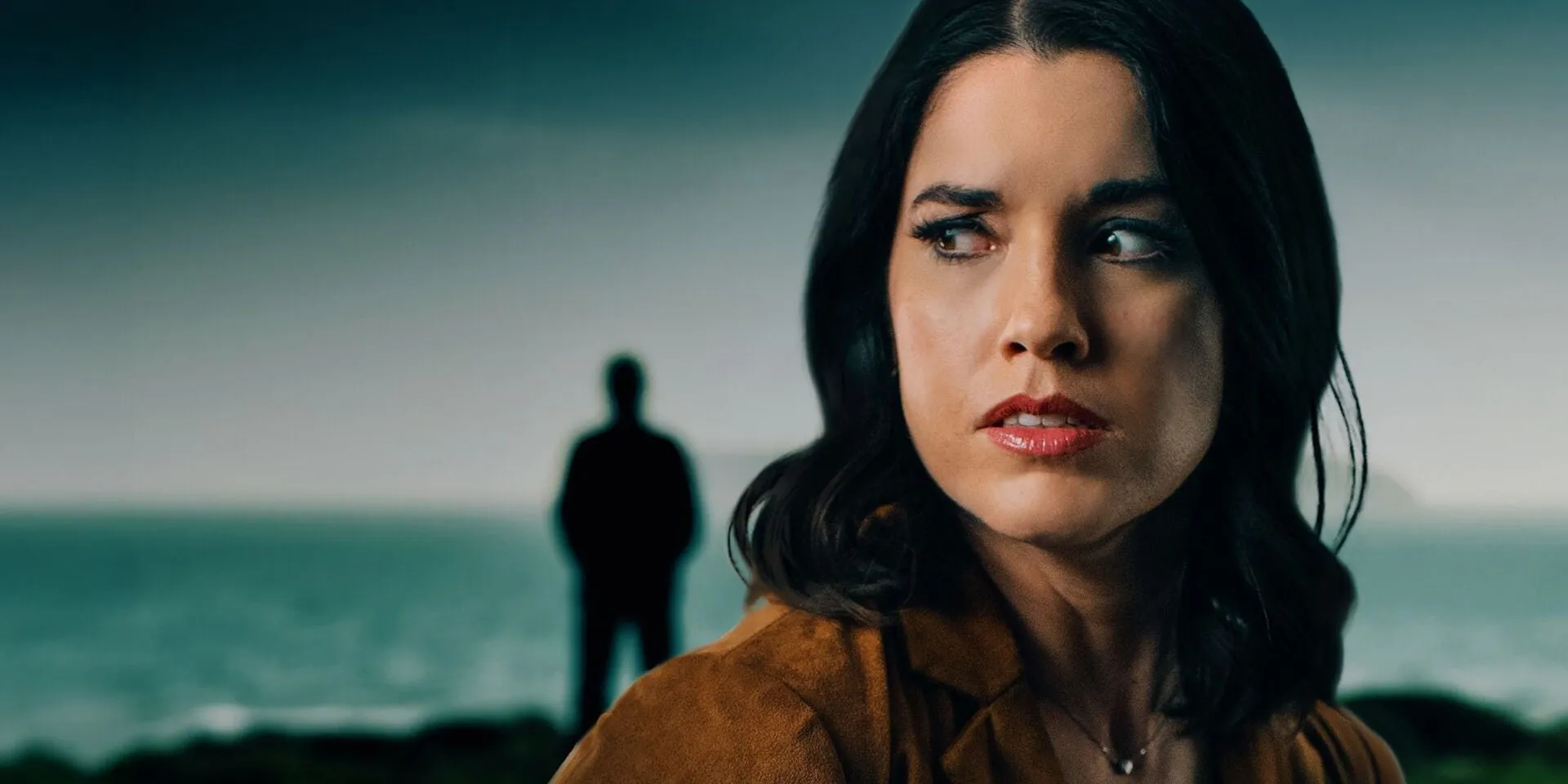 Дзеркало заднього виду / Втеча від чоловіка